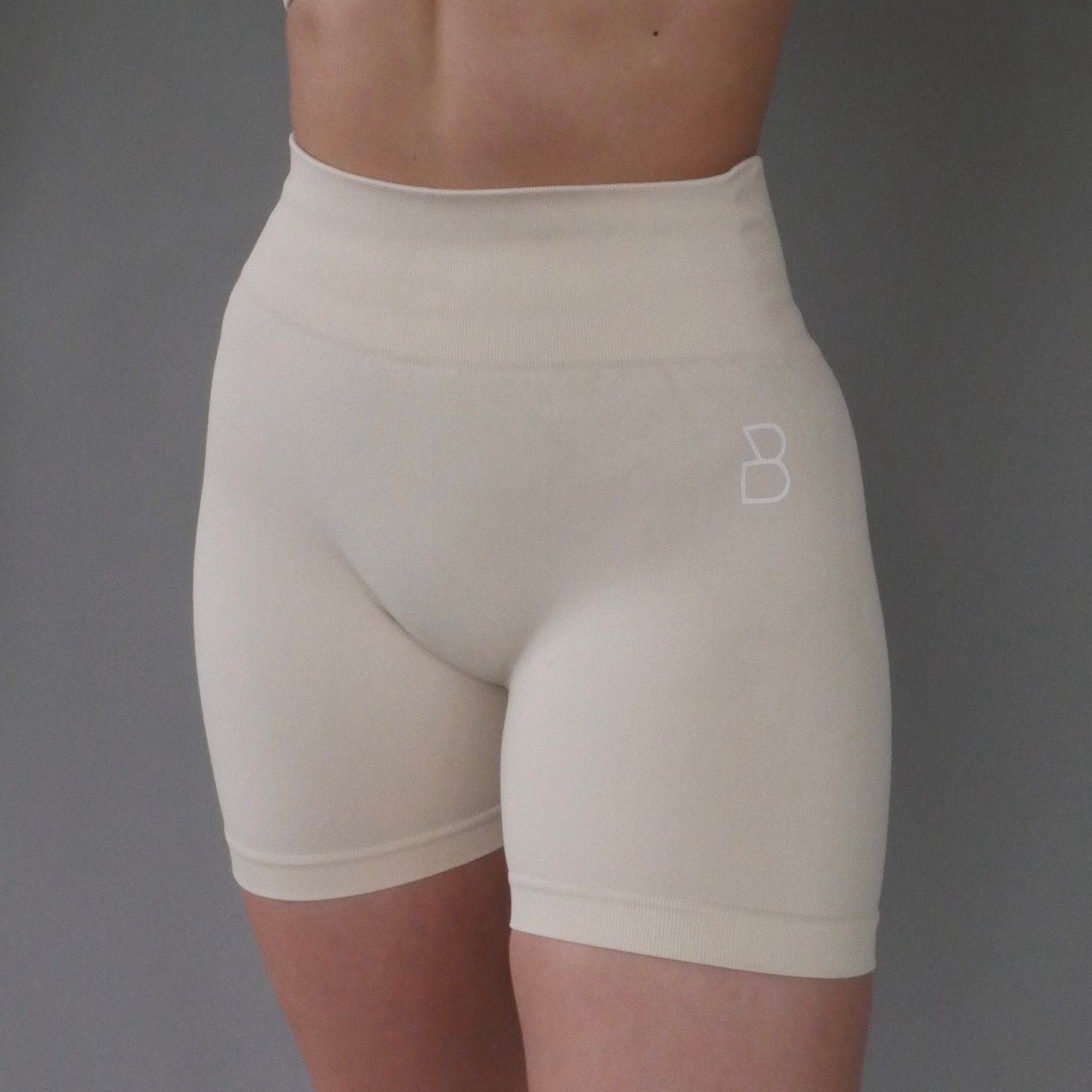 BIKER | CREAM